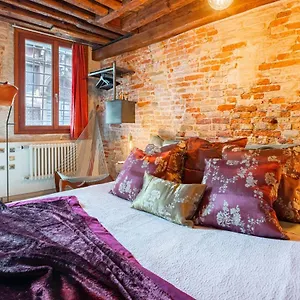  Apartment Casa Manina Sul Ponte - Your Private Canal View